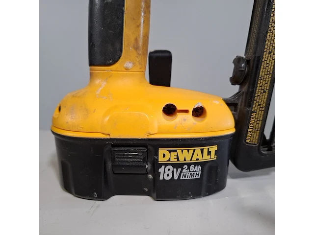 Accu tacker, dewalt, dc618 - afbeelding 4 van  8