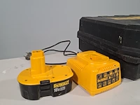Accu tacker, dewalt, dc618 - afbeelding 7 van  8