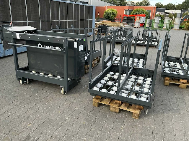 Accu transportkar en 4 accubokken - afbeelding 3 van  8