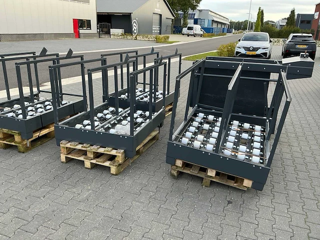 Accu transportkar en 4 accubokken - afbeelding 8 van  8