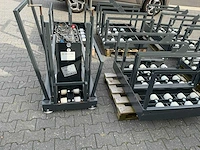 Accu transportkar en 5 accubokken - afbeelding 1 van  9
