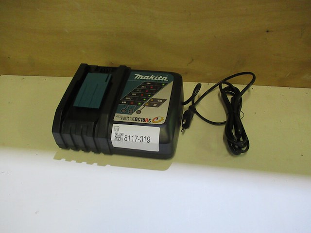 Acculader 230v makita, dc18rc - afbeelding 2 van  2