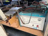 Acculader (61x) - afbeelding 18 van  19