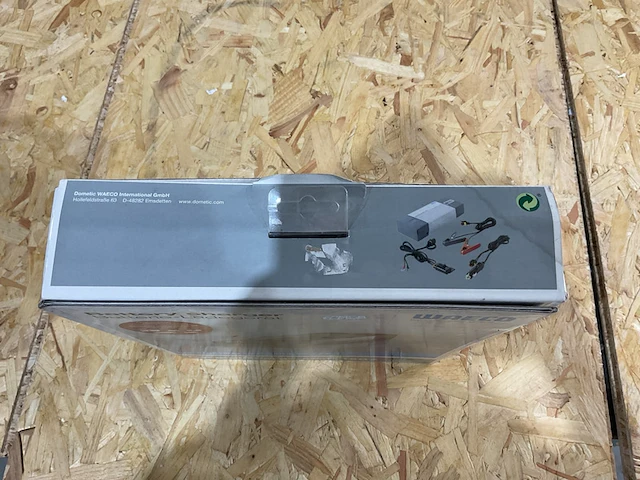 Acculader 7a dometic - afbeelding 2 van  4