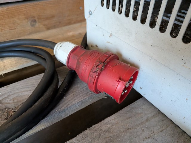 Acculader, benning, d400g48/80b-ftp, 2007 - afbeelding 6 van  8