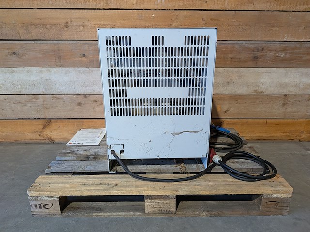 Acculader, benning, d400g48/80b-ftp, 2007 - afbeelding 8 van  8