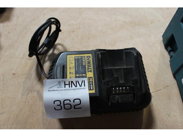 Acculader dewalt. - afbeelding 1 van  2