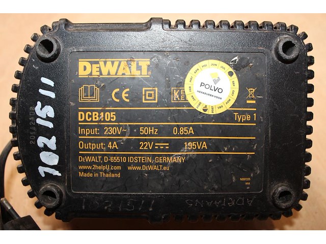 Acculader dewalt. - afbeelding 2 van  2