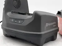 Acculader en 1x accu husqvarna, pace c900x - afbeelding 10 van  16