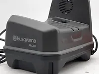 Acculader en 1x accu husqvarna, pace c900x - afbeelding 13 van  16