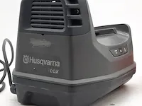 Acculader en 1x accu husqvarna, pace c900x - afbeelding 14 van  16
