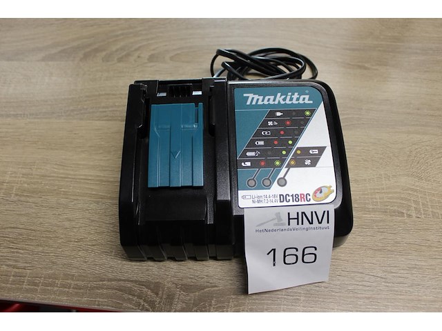 Acculader makita dc 18rc - afbeelding 1 van  1