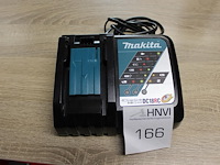 Acculader makita dc 18rc - afbeelding 1 van  1