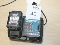 Acculader makita met accu 10,8v. - afbeelding 1 van  1
