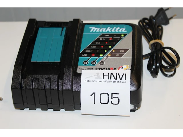 Acculader makita. - afbeelding 1 van  1