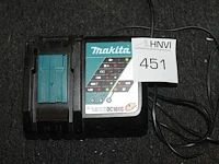 Acculader makita. - afbeelding 1 van  1