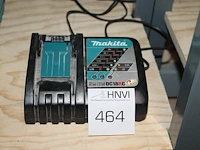 Acculader makita. - afbeelding 1 van  1