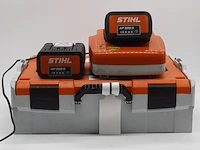 Acculader met 2x accu stihl, ap300s - afbeelding 1 van  9