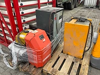 Acculader - afbeelding 1 van  9