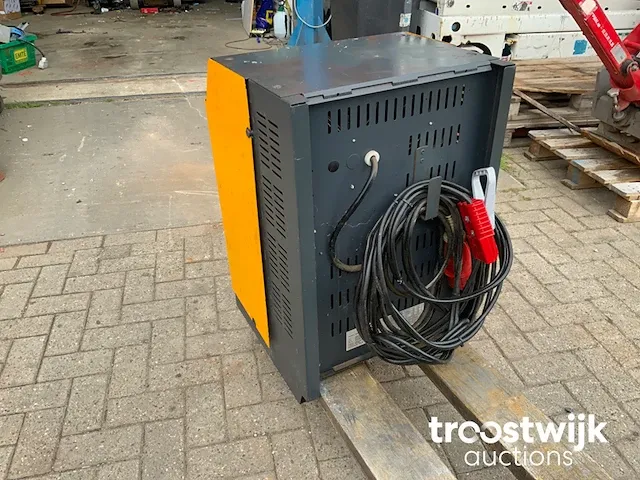Acculader - afbeelding 4 van  6