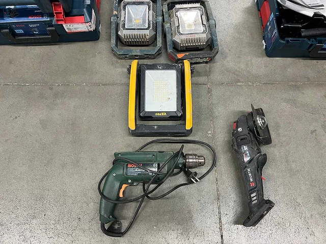 Acculedlampen, boormachine, accuslijper, koffers - afbeelding 4 van  5
