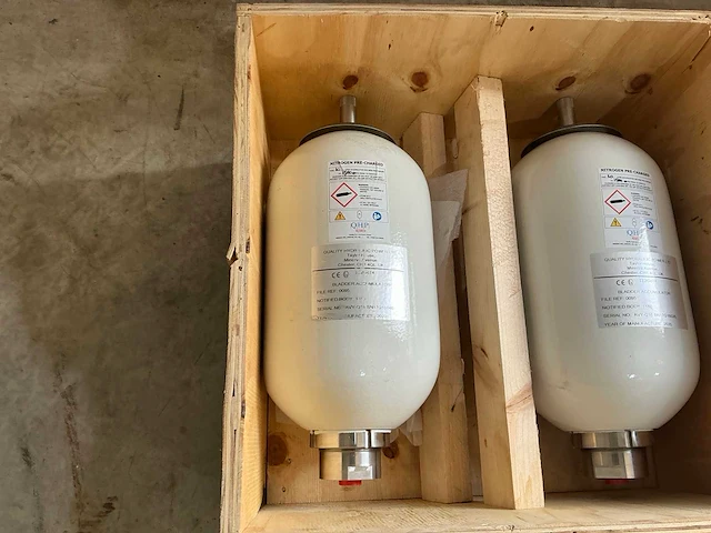 Accumulator (2x) - afbeelding 4 van  6