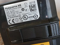 Accupakket (2 accu's incl. oplader) - afbeelding 6 van  7