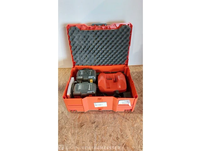 Accupakket (2 accu's incl. oplader) - afbeelding 1 van  8