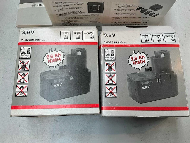 Accu's en lader - afbeelding 3 van  4