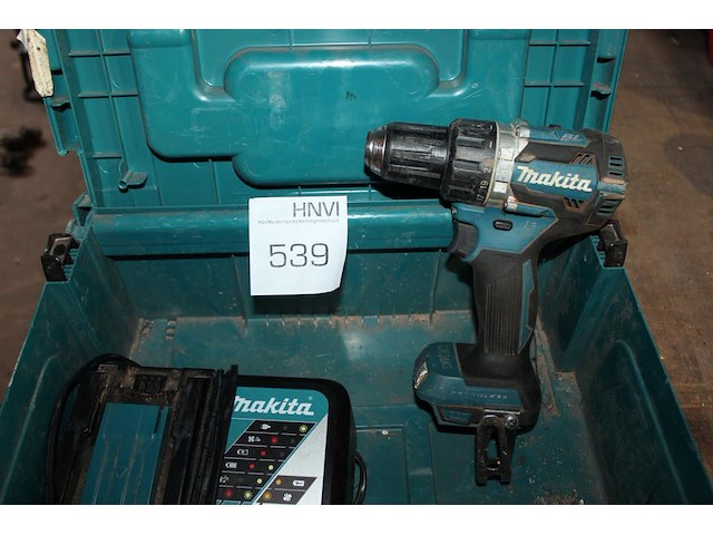 Accuschroefmachine body makita met acculader in box. - afbeelding 2 van  3