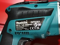 Accuschroevendraaier makita dfs251. exclusief accu - afbeelding 2 van  2