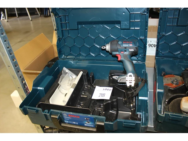 Accuslagmoersleutel bosch type gds 18v-300 let op exc. accu - afbeelding 1 van  2
