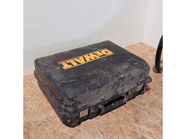 Accutacker en bouwradio , de walt, tacker type dc 68 - afbeelding 3 van  18