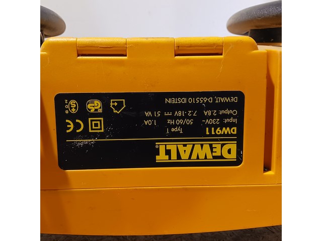 Accutacker en bouwradio , de walt, tacker type dc 68 - afbeelding 10 van  18