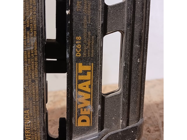 Accutacker en bouwradio , de walt, tacker type dc 68 - afbeelding 14 van  18