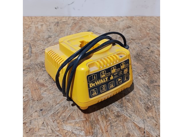 Accutacker en bouwradio , de walt, tacker type dc 68 - afbeelding 17 van  18