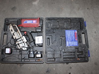 Accutacker powers trak-it w3 34cdh met accu's in koffer. - afbeelding 1 van  2