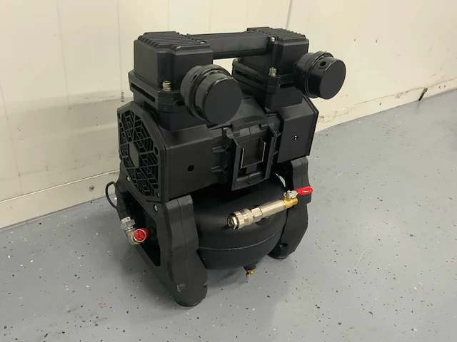 Ac/dc1080 - hogedrukcompressor - afbeelding 4 van  9