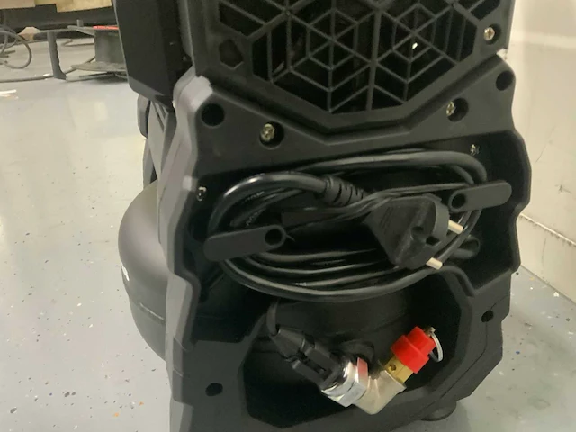 Ac/dc2090 - hogedrukcompressor - afbeelding 9 van  13