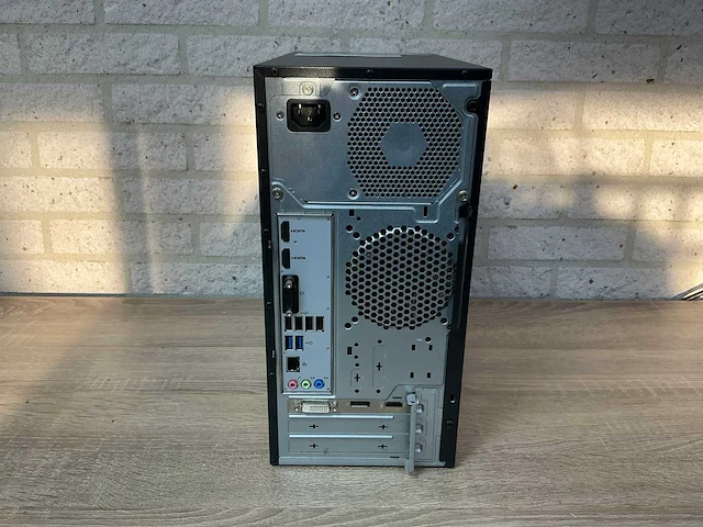 Acer - aspire tc-885 - desktop - afbeelding 4 van  5