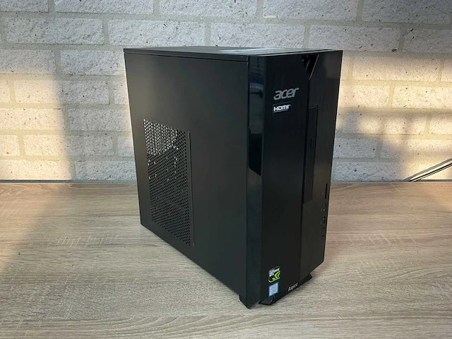 Acer - aspire tc-885 - desktop - afbeelding 1 van  4