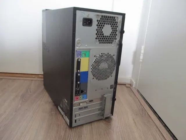 Acer - mc605 i5 8gb ram ssd hd8470 win10 - gaming pc - afbeelding 2 van  3