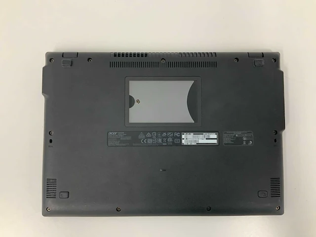 Acer 14-inch chromebook cp5-471 - afbeelding 3 van  3