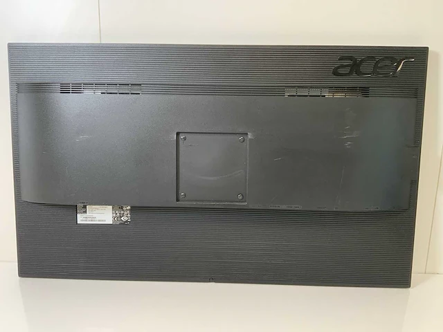 Acer (b326hk) 32”, 3840x2160 (uhd) ips monitor - afbeelding 4 van  7