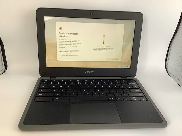 Acer chromebook c733 laptop (2x) - afbeelding 3 van  8