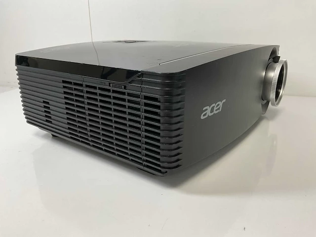 Acer (p7505) 5000 lumens fhd projector (300 hrs - lamp hours) - afbeelding 3 van  7