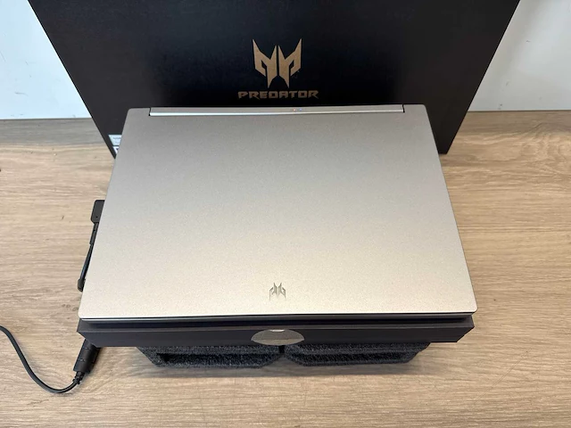 Acer predator triton 300se pt314-52s-770q gaming laptop - afbeelding 5 van  9
