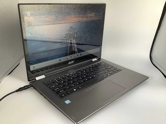 Acer spin 3 seies laptop - afbeelding 2 van  9