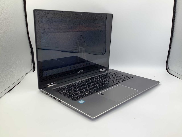 Acer spin 5 series laptop - afbeelding 2 van  8