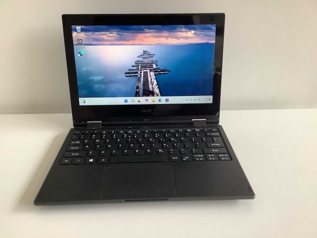 Acer travelmate spin b118 laptop - afbeelding 1 van  5